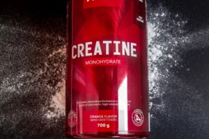 Lee más sobre el artículo Creatina: por qué tomarla, cuándo tomarla y cuál tomar