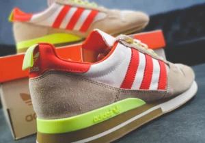 Lee más sobre el artículo Las mejores zapatillas para hacer squats/sentadillas: ¿cuál es la elección correcta para ti?